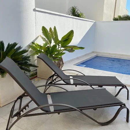 Higuericas: Family Retreat With Private Pool Torre de la Horadada